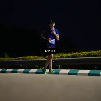 Runner Photo 7397609