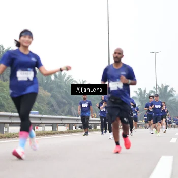 Runner Photo 7397611