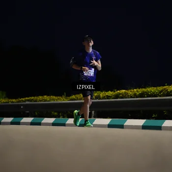 Runner Photo 7397615