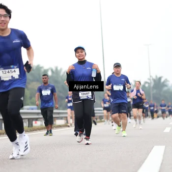 Runner Photo 7397639