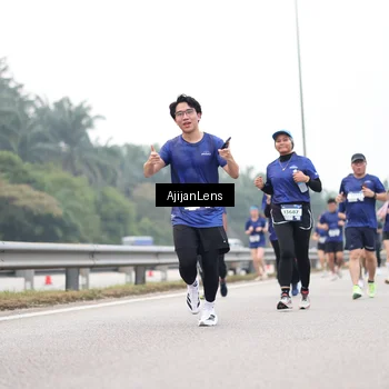 Runner Photo 7397652