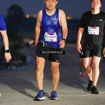 Runner Photo 7397692