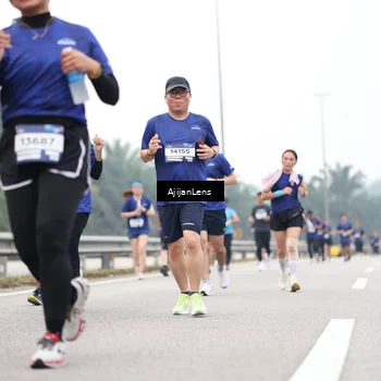 Runner Photo 7397744