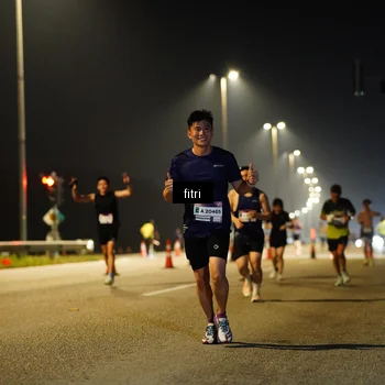 Runner Photo 7397748