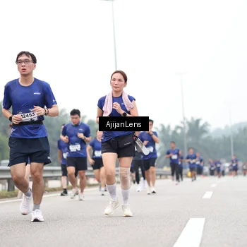 Runner Photo 7397790