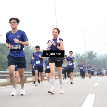 Runner Photo 7397791