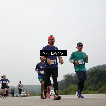 Runner Photo 7397818