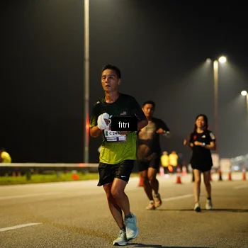 Runner Photo 7397860