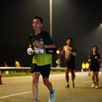 Runner Photo 7397862