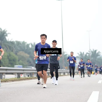 Runner Photo 7397956