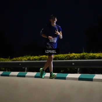 Runner Photo 7397960