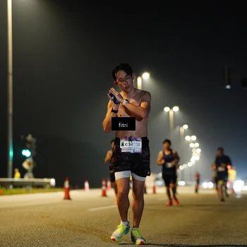 Runner Photo 7398041