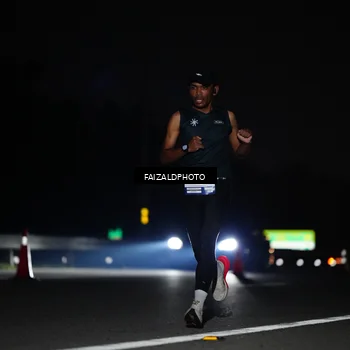 Runner Photo 7398075