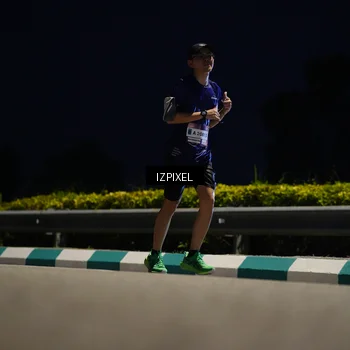 Runner Photo 7398078