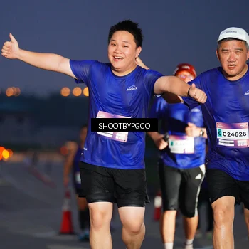 Runner Photo 7398087