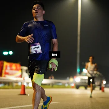 Runner Photo 7398091