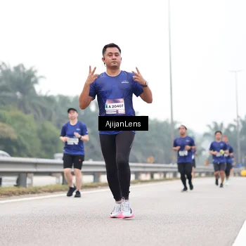 Runner Photo 7398093