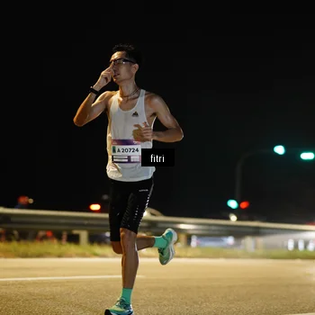 Runner Photo 7398123