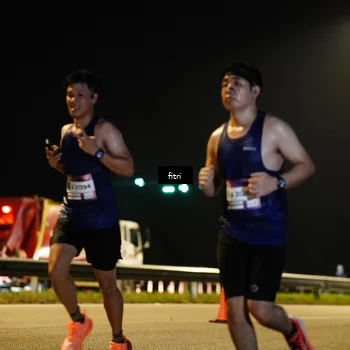 Runner Photo 7398125