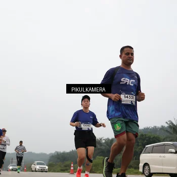Runner Photo 7398134