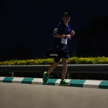 Runner Photo 7398140