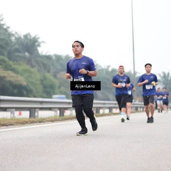 Runner Photo 7398164
