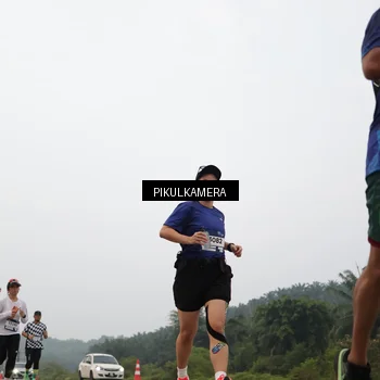 Runner Photo 7398187