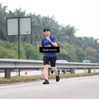 Runner Photo 7398191