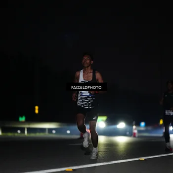 Runner Photo 7398211