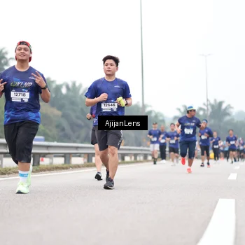 Runner Photo 7398263