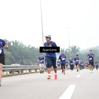Runner Photo 7398264