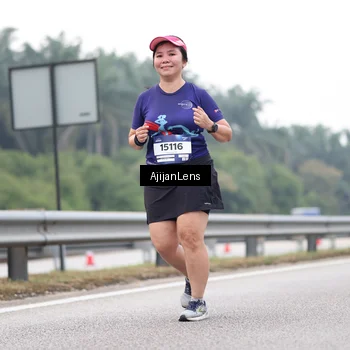 Runner Photo 7398321