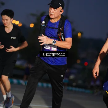Runner Photo 7398332