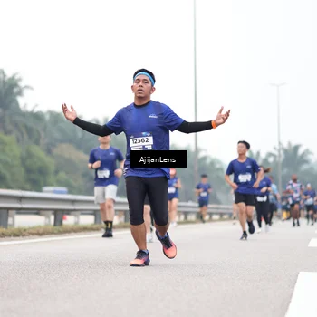 Runner Photo 7398349