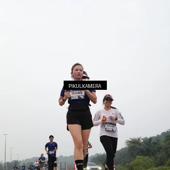 Runner Photo 7398359