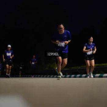 Runner Photo 7398388
