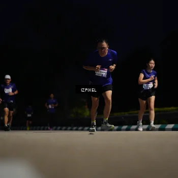Runner Photo 7398394