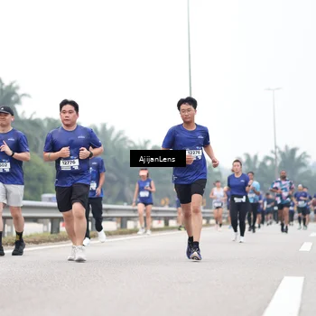 Runner Photo 7398405