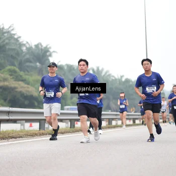 Runner Photo 7398417