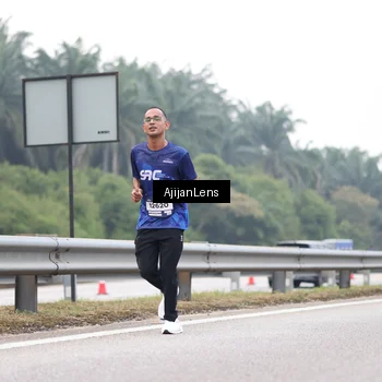 Runner Photo 7398478