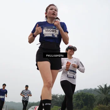 Runner Photo 7398499