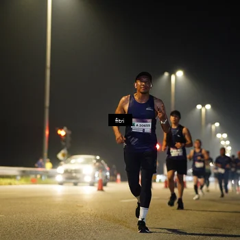 Runner Photo 7398510