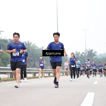Runner Photo 7398522