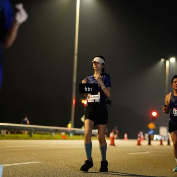Runner Photo 7398525