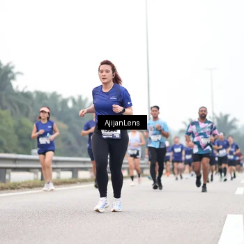 Runner Photo 7398528