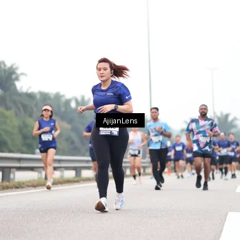 Runner Photo 7398534