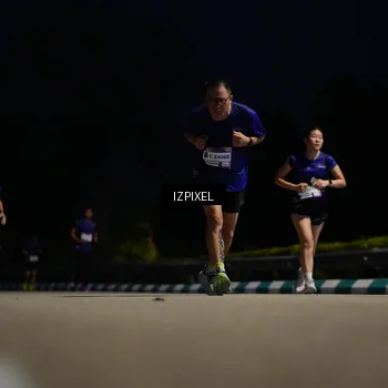 Runner Photo 7398558