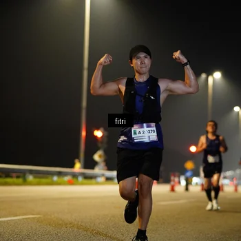 Runner Photo 7398579