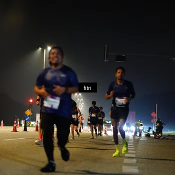 Runner Photo 7398639