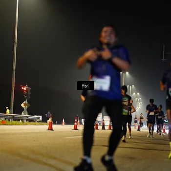 Runner Photo 7398654